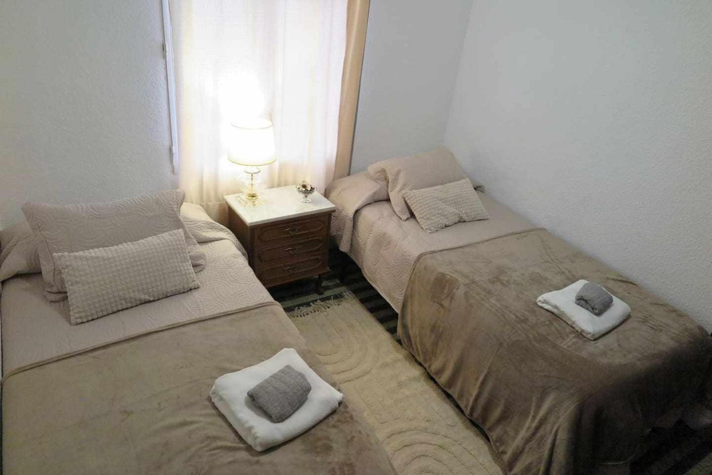 Gran Apartamento A 10 Minuts Mezquita Catedral Kordoba Bagian luar foto